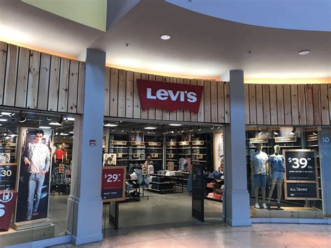 levi's outlet store.